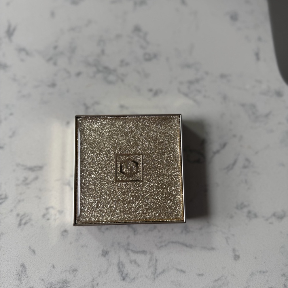 Jouer Cosmetics Highlighter